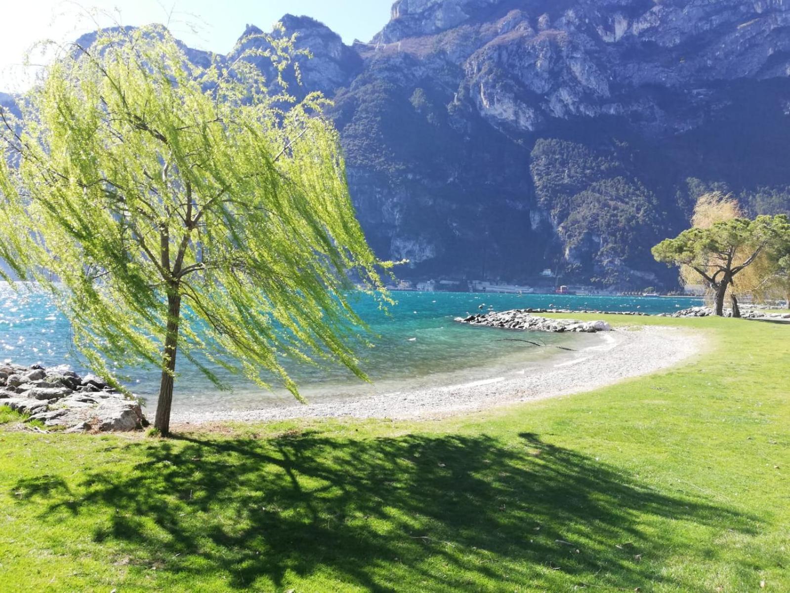 L Ora Del Garda Apartment *